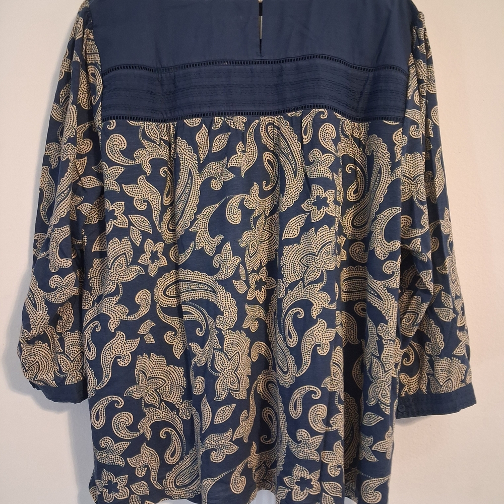 Daniel Rainn Navy and Cream Paisley Blouse - Picture 2 of 8